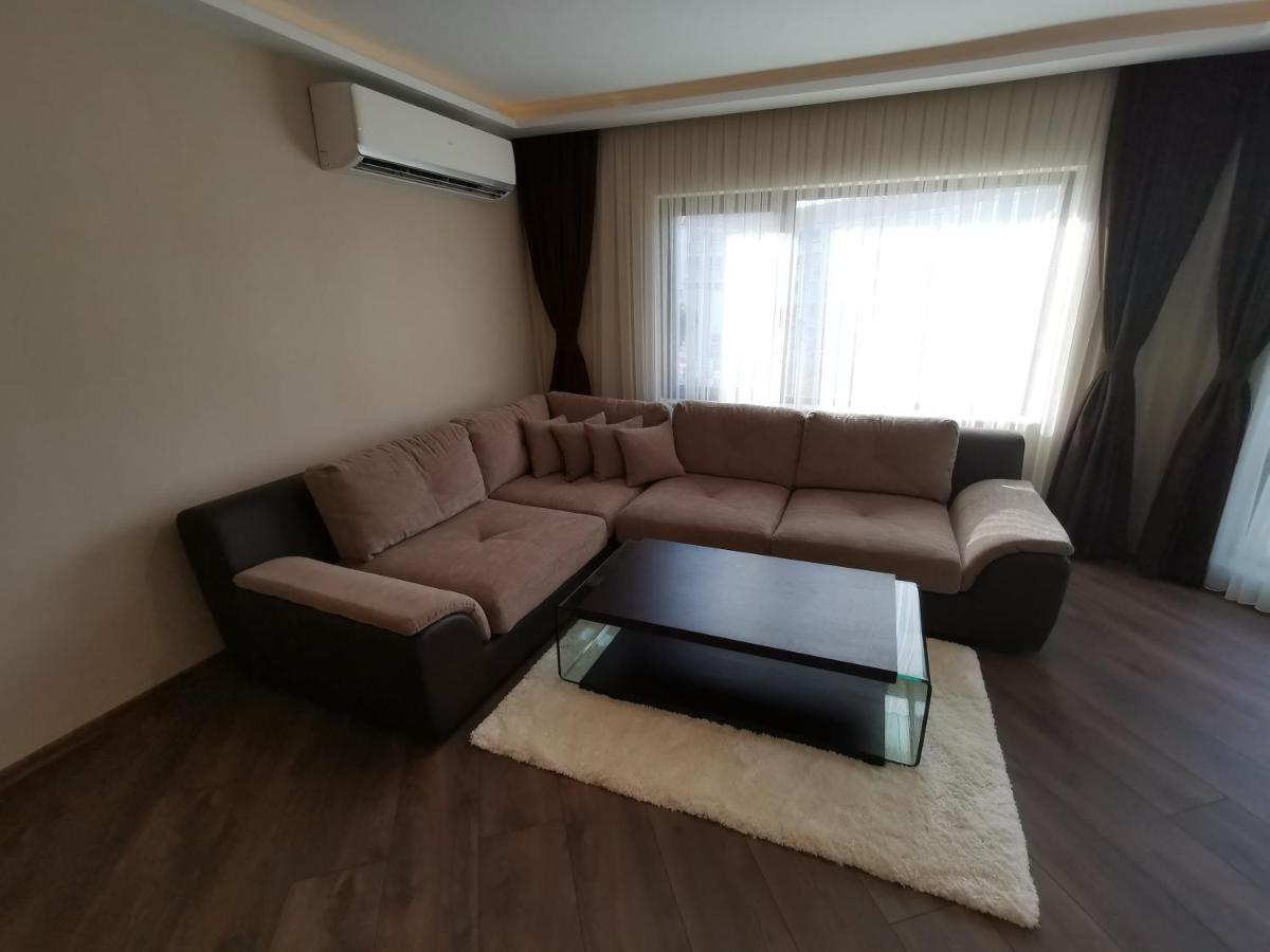 City Center Lux Apartment Varna Esterno foto