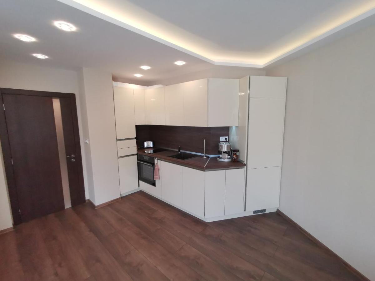 City Center Lux Apartment Varna Esterno foto
